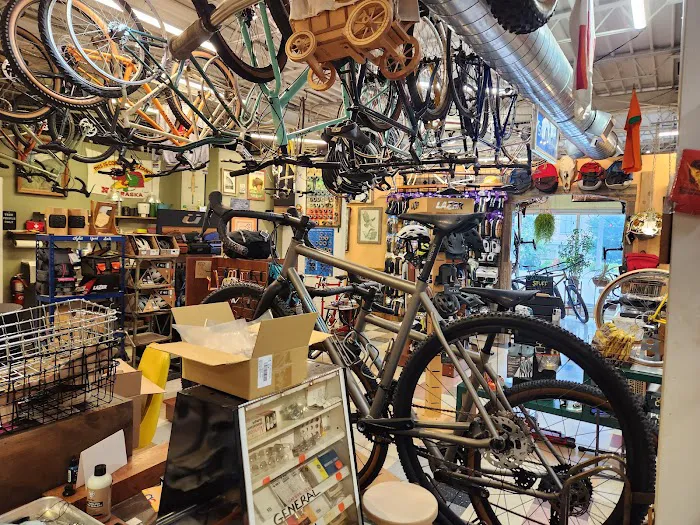 Ponderosa Cyclery Picture 7