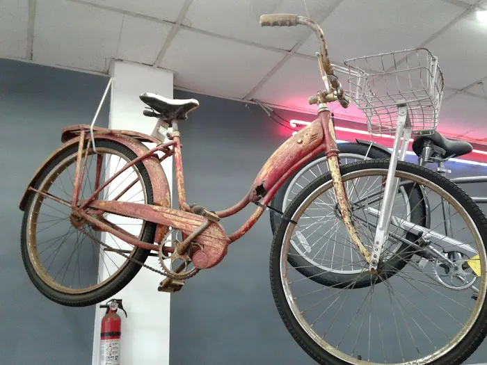 Enrique's Super Cycles Picture 7