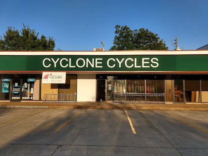 Cyclone Cycles Picture 2