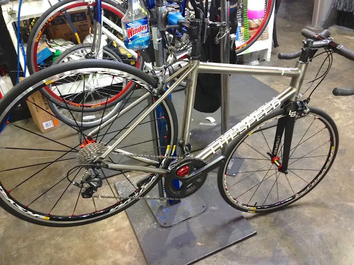 I Cycle Bike Shop Picture 10