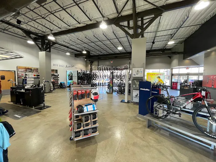 Trek Bicycle Houston Westchase Picture 9