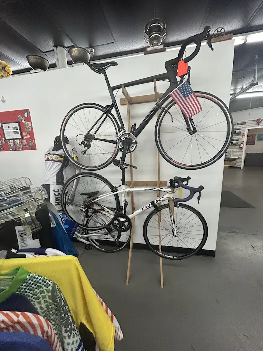 NW Northwest Cycles Bicycle Shop Picture 2