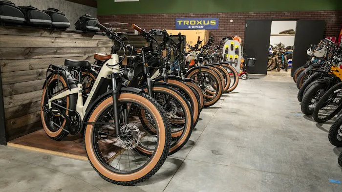 Power ON Electric Bikes Picture 2
