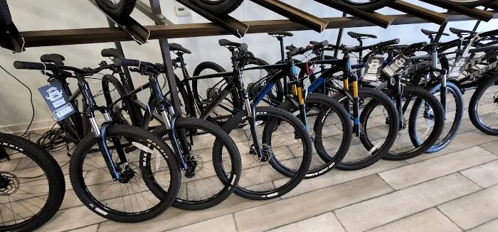 Handlebar Cyclery Picture 9