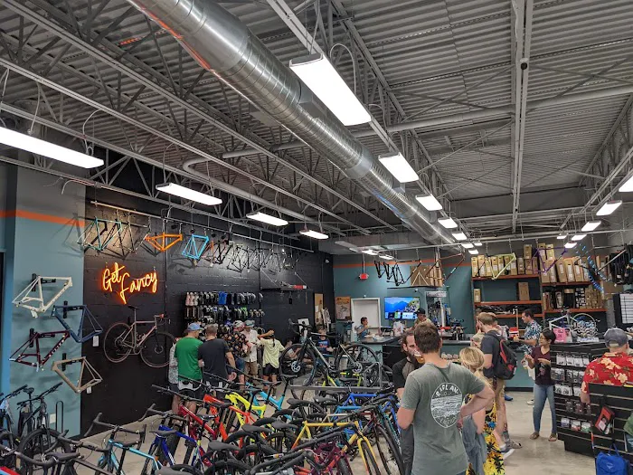 Race Ready Repair Custom Bicycle Shop Picture 2