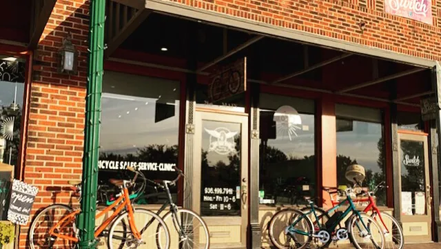 Race Ready Repair Custom Bicycle Shop Picture 5