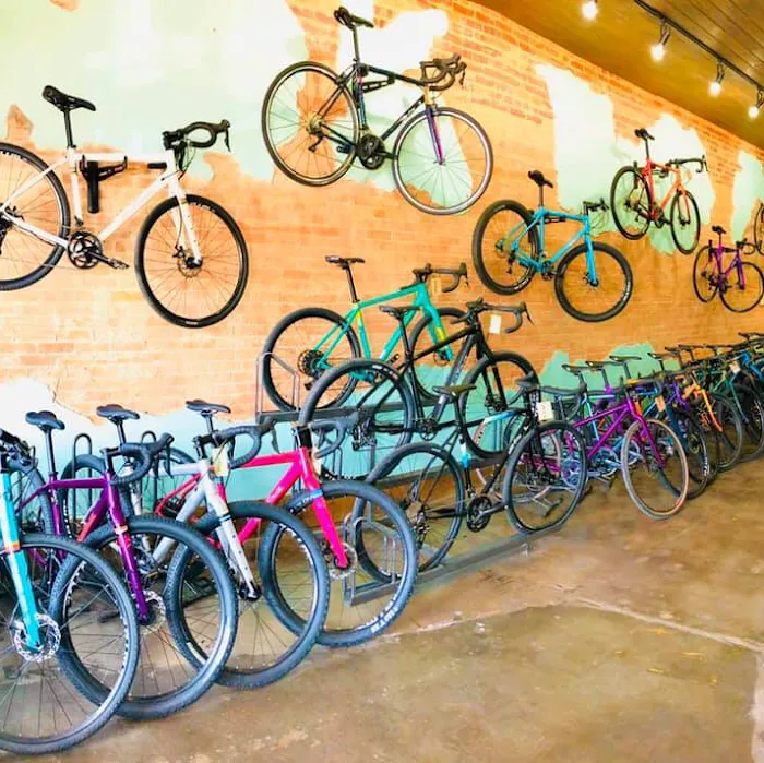 Race Ready Repair Custom Bicycle Shop Picture 9
