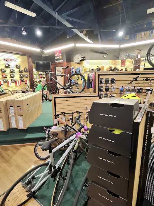 Kozy's Cyclery - River North Picture 7