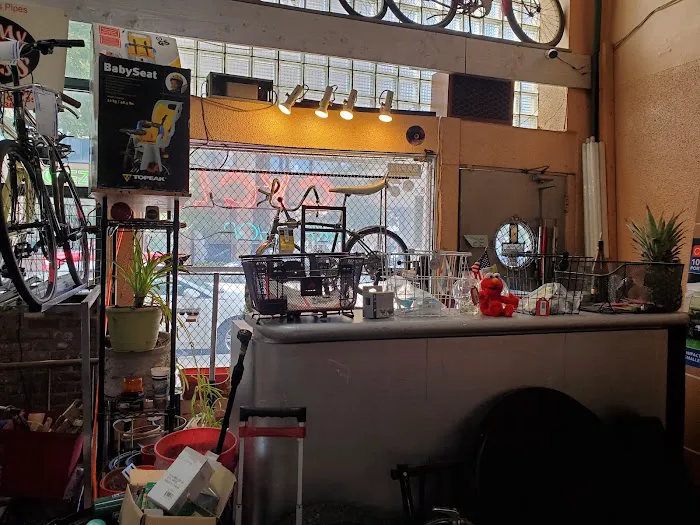 Cycle Bike Shop Picture 8