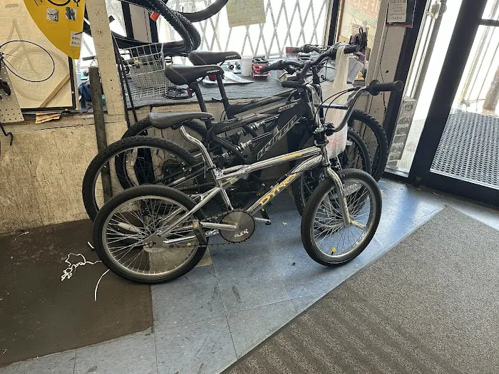 Irv's Bike Shop Picture 8