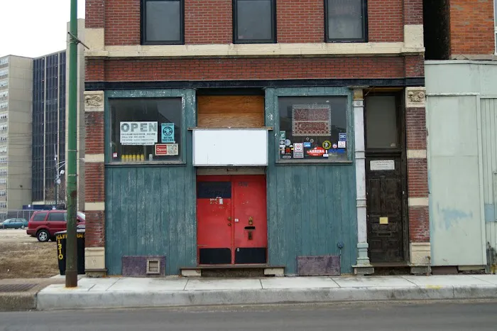 Yojimbo's Garage Picture 3