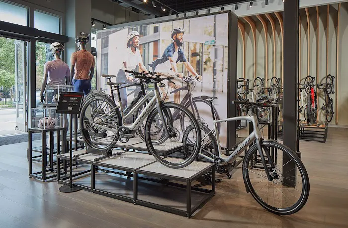 Specialized Chicago - Lincoln Park Picture 4