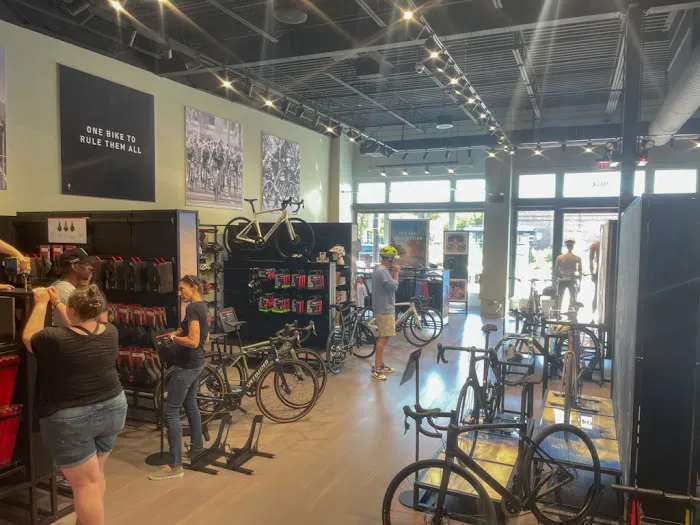 Specialized Chicago - Lincoln Park Picture 5