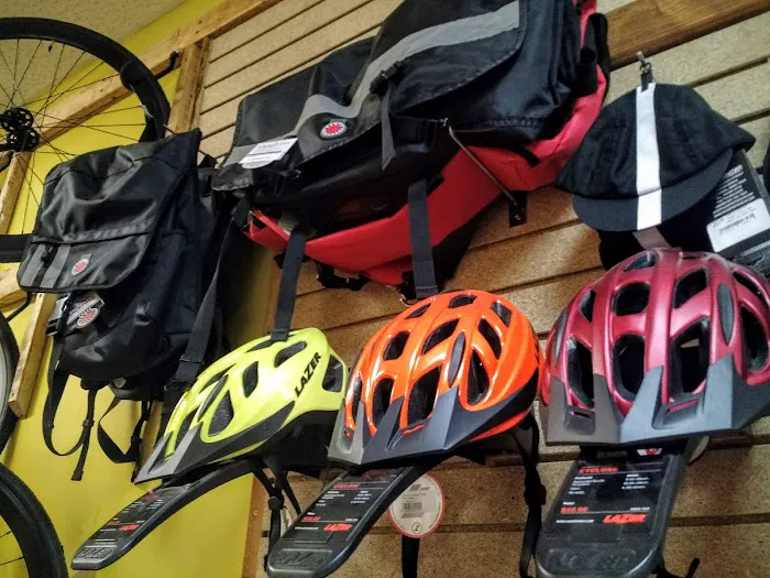 Small Shop Cycles & Service Picture 6