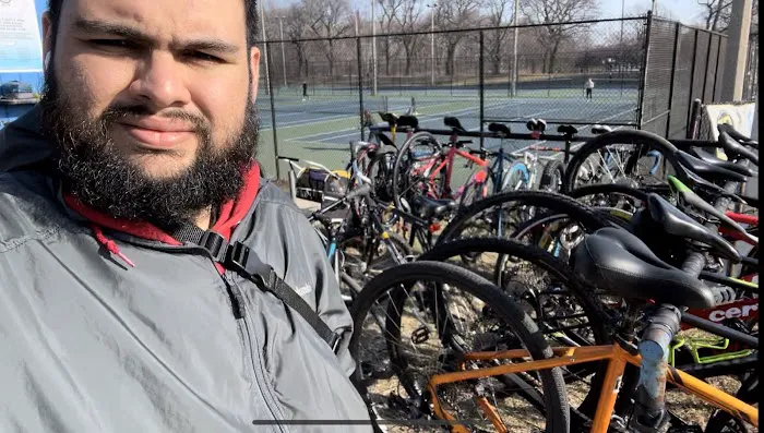 Lakeshore Bike Picture 9