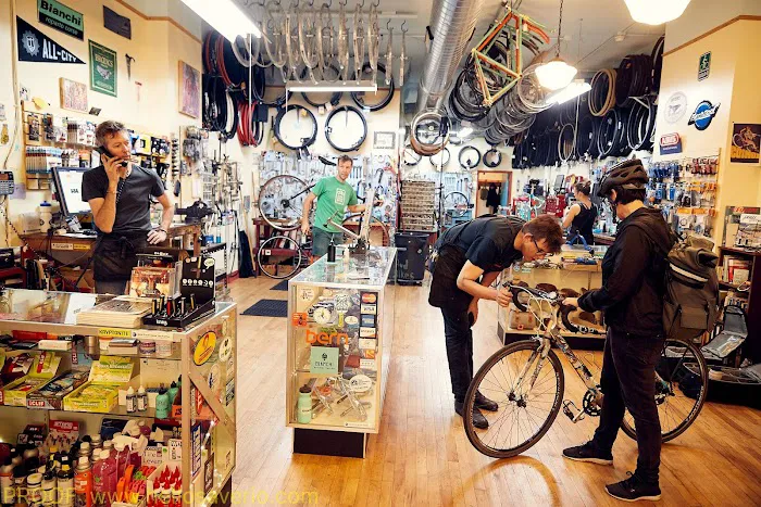 Boulevard Bikes Picture 3