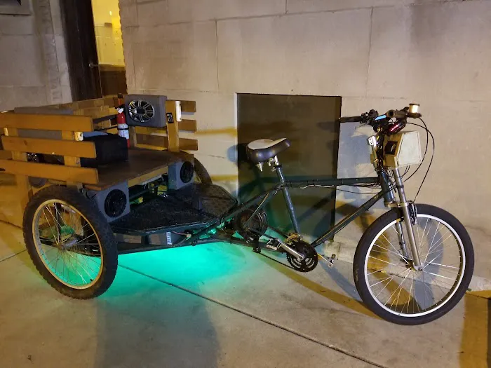 ELECTRIC SCOOTER CHICAGO LLC Picture 2