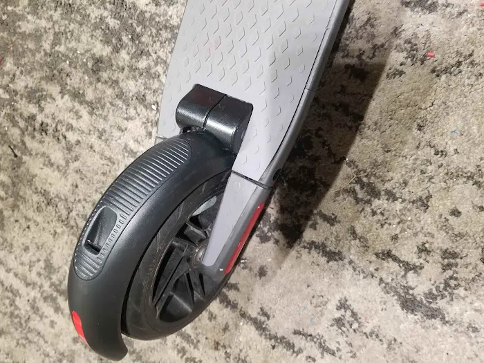 ELECTRIC SCOOTER CHICAGO LLC Picture 7