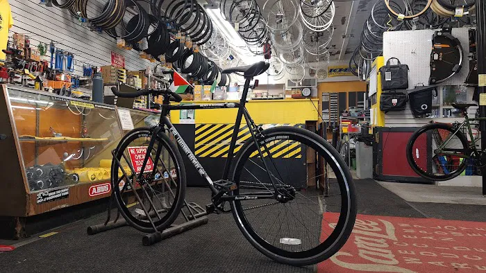 Broadway Bikes Picture 7