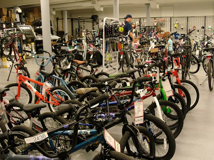 Kozy's Cyclery Megastore Picture 10