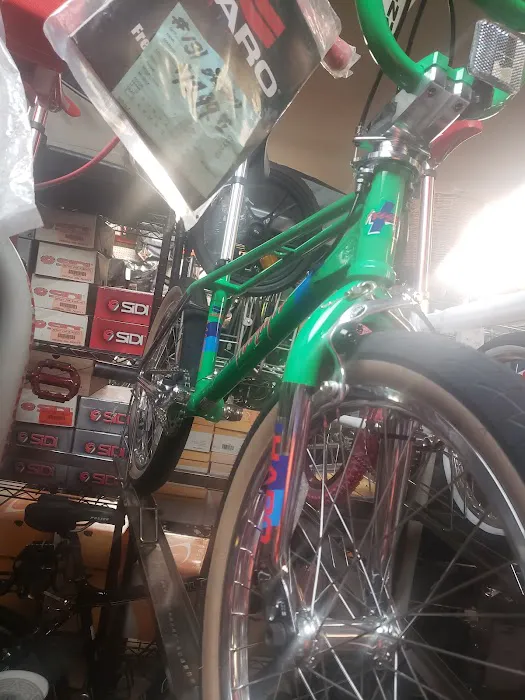 Barnard's Cyclery Picture 9