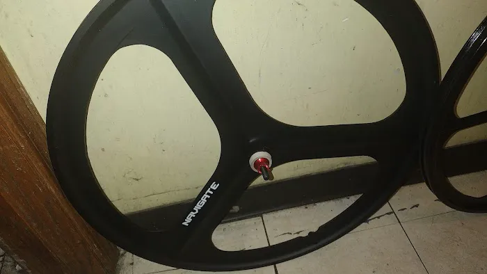 Your Community Bike Shop Picture 3