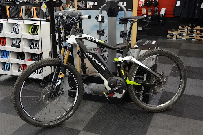 Richards Bicycles Picture 4