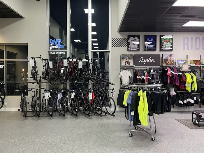 Trek Bicycle Villa Park Picture 5