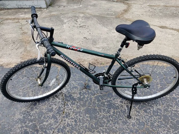 Roy-L Cyclery Picture 7