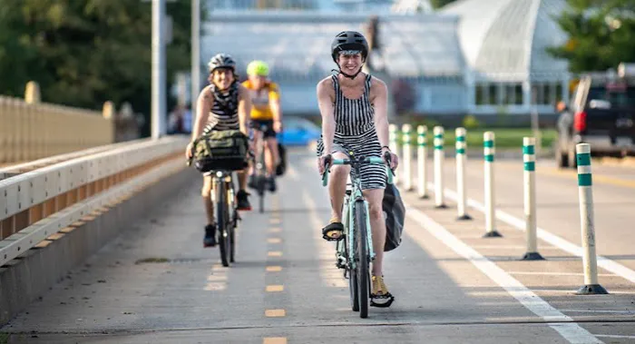 Edgebrook Cycle Picture 5