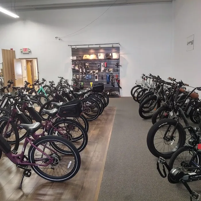 Revolution E-Bikes Picture 10