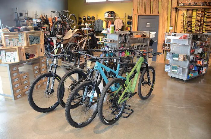 Trailyard Outpost Picture 6