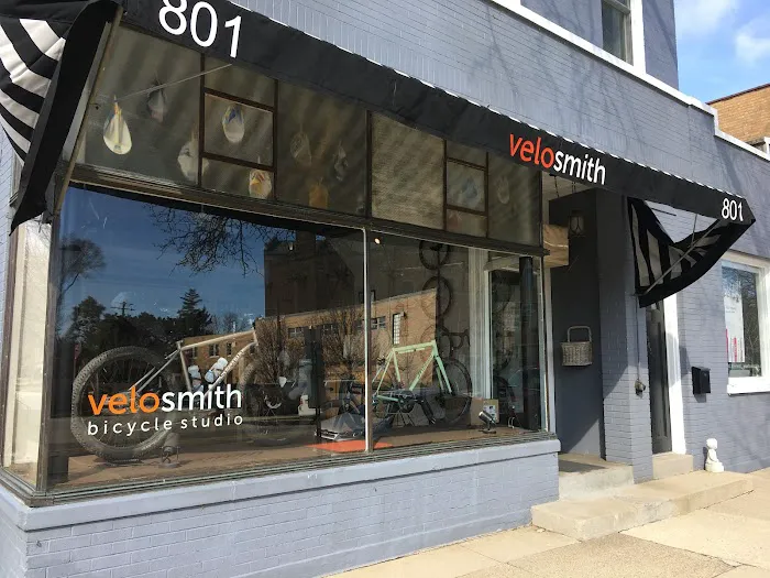 Velosmith Bicycle Studio Picture 4