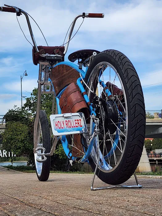 Holy Rollerz Customs Picture 1