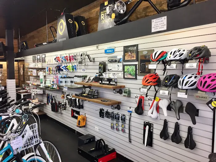 Deerfield Cyclery Picture 2