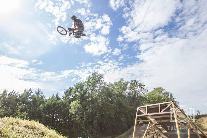 Larson's Mudslinger's Bicycles Picture 7