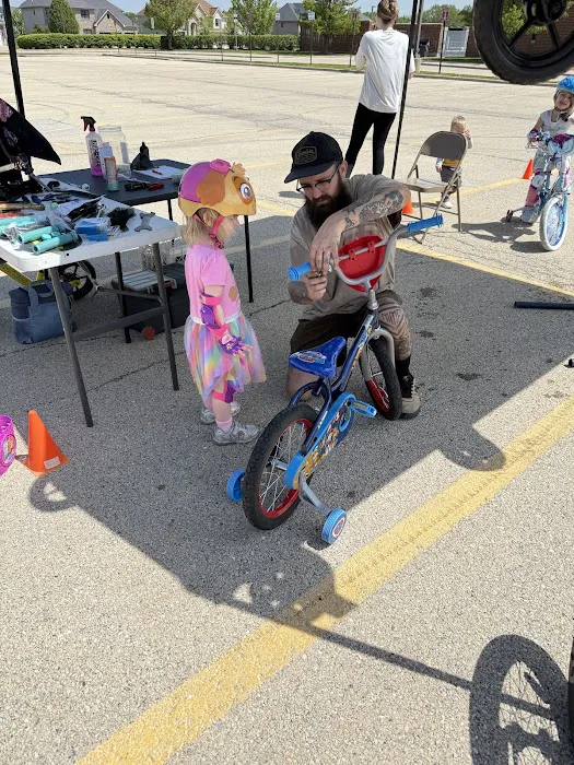 Larson's Mudslinger's Bicycles Picture 9