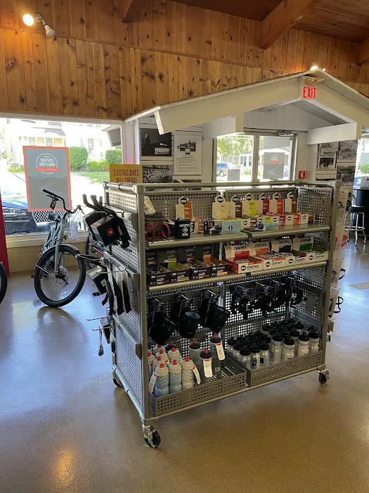 George Garner Cyclery Libertyville Picture 3