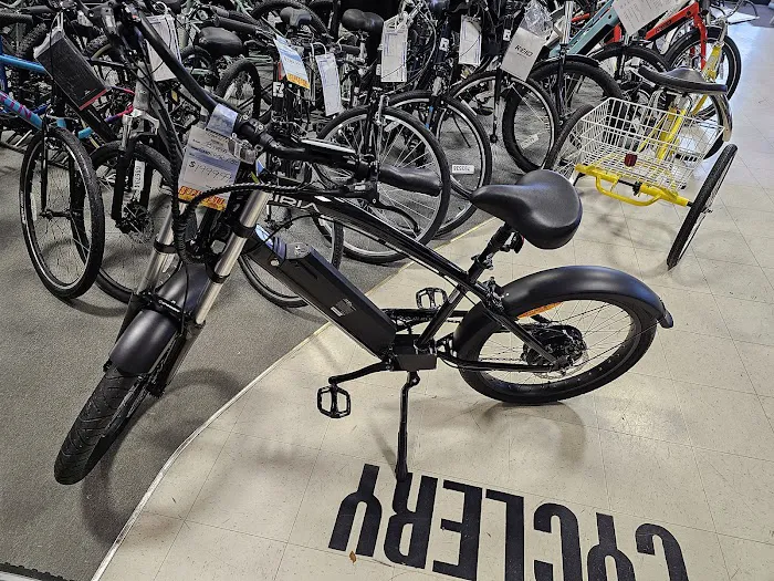 B & G Cyclery Inc Picture 6