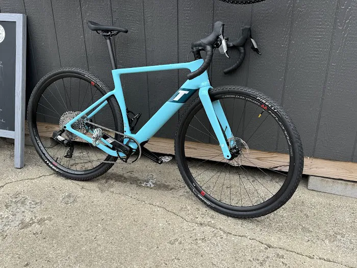Bedlam Bicycle Co. Picture 10