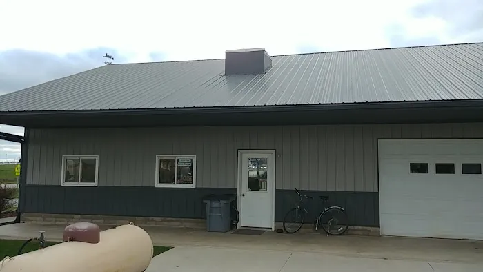 Wana Ride Bike Shop Picture 2