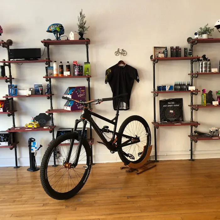 Tosa Bike Garage Picture 9