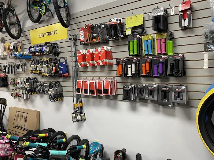 Johnson's Cycle & Fitness Inc Picture 5