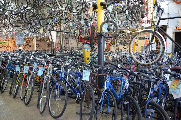 Budget Bicycle Center - Used Bicycles and Museum Picture 3