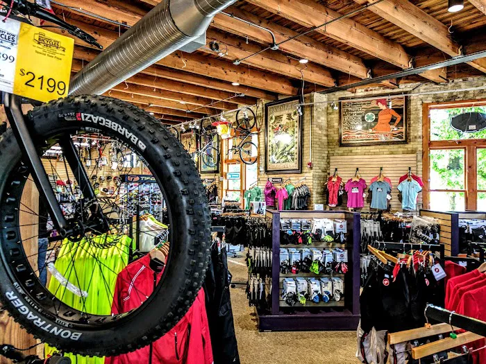 Machinery Row Bicycles Picture 7