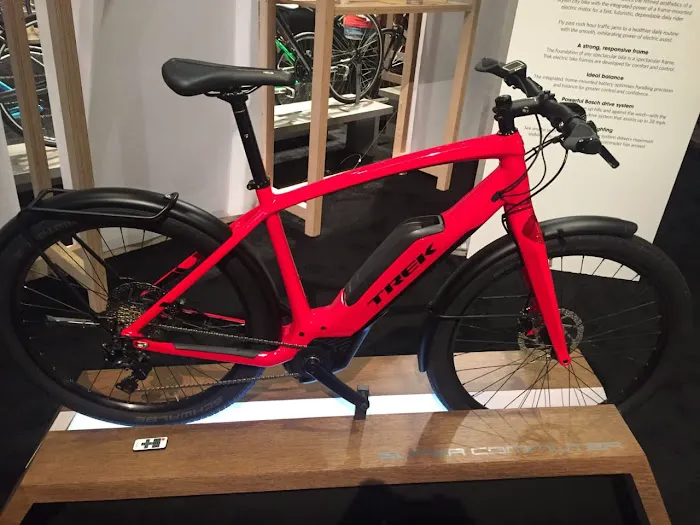 Trek Bicycle Madison East Picture 6