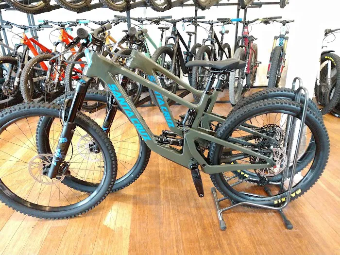 Blue Mounds Bicycle Works Picture 10