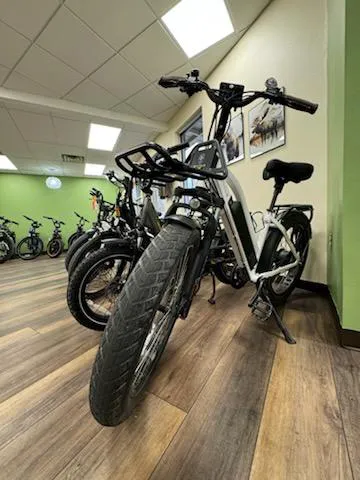 Kickstand Cycles Picture 8