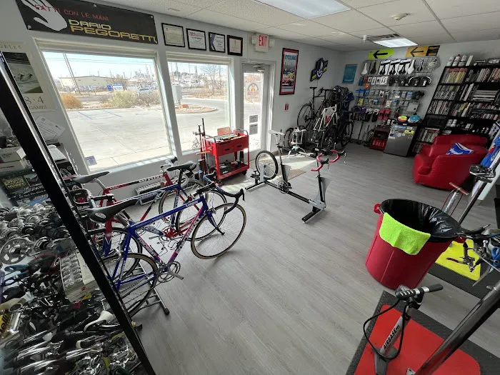 Service Course Cycle Studio Picture 8