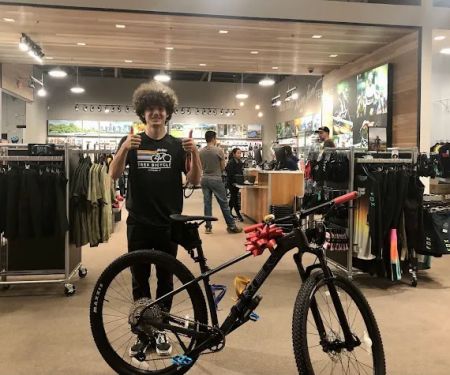 Trek Bicycle Lamar